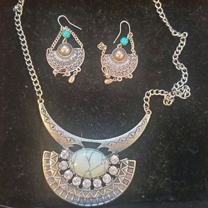 Necklace  amd matching earrings with turquoise